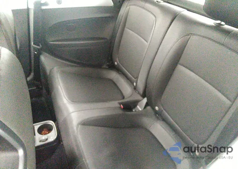 2013 Volkswagen Beetle 2.5L from USA, damaged, VIN 3VW5P7AT4DM813232